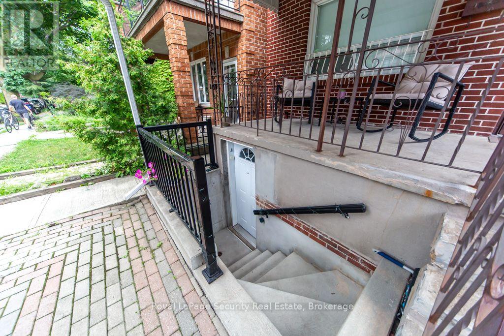 77 BRANDON AVENUE - 25