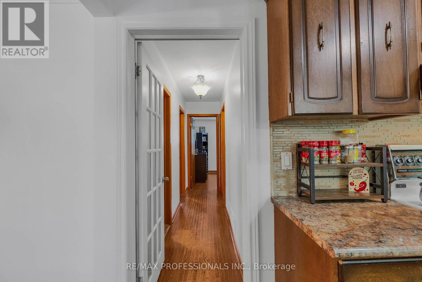 23 ANTHIA DRIVE - 14
