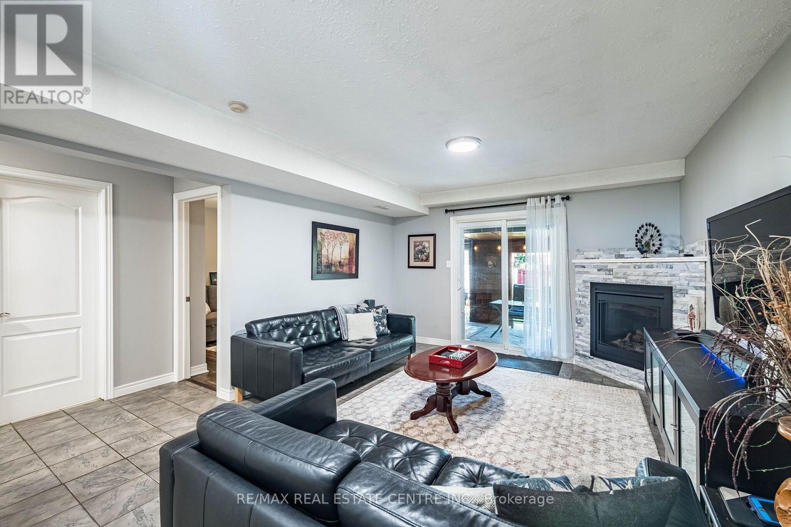 267 MONTGOMERY BOULEVARD - 24