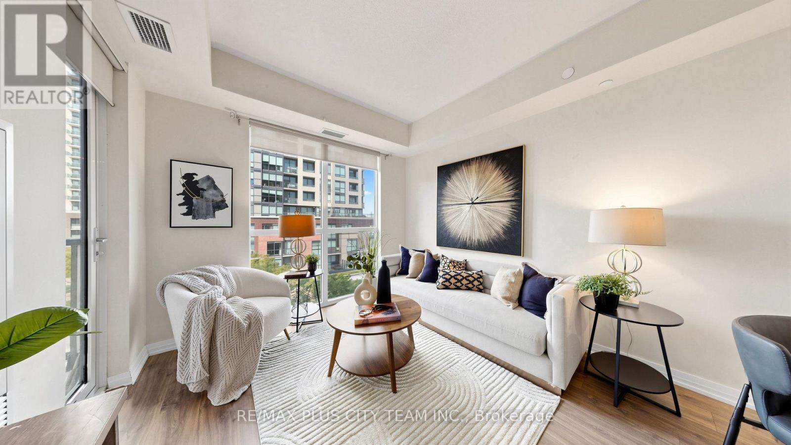 #423 50 THOMAS RILEY ROAD - 1