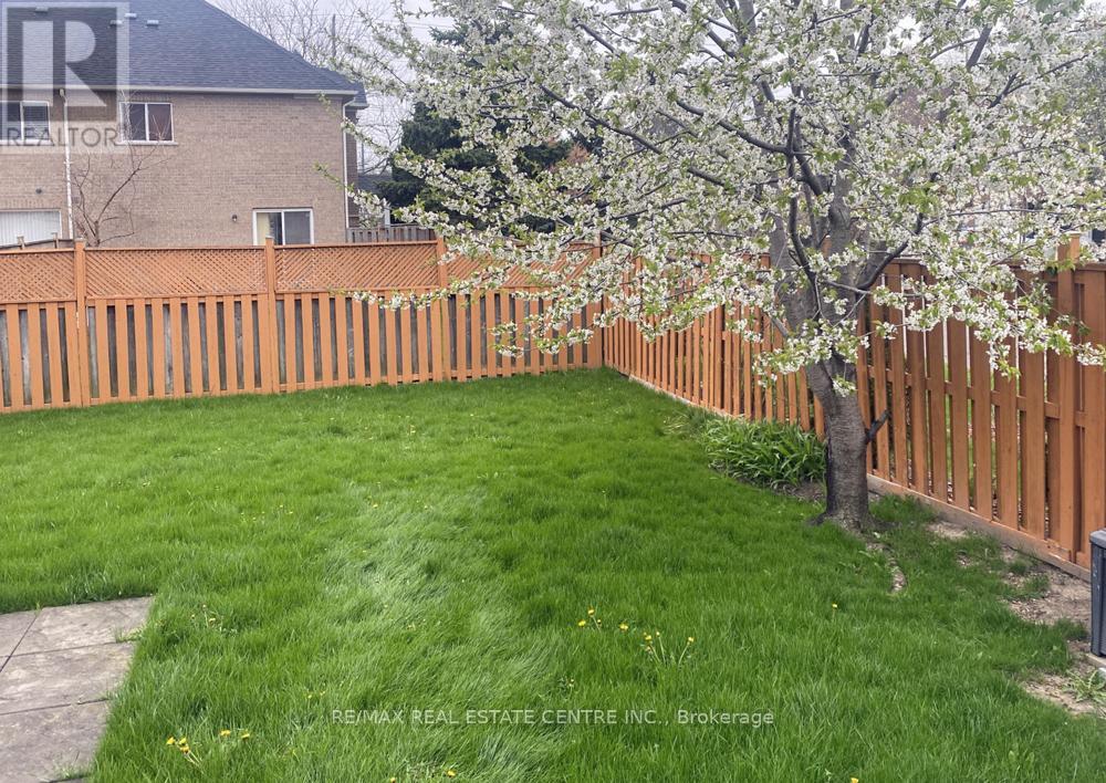 5554 LINWELL PLACE - 32