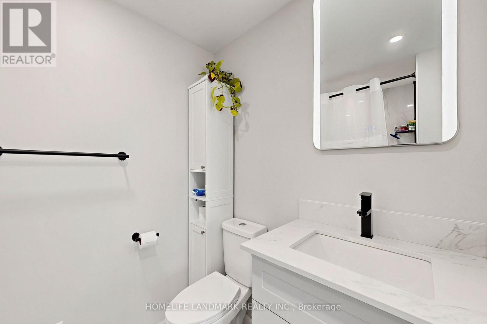#403 1230 MARLBOROUGH COURT - 32