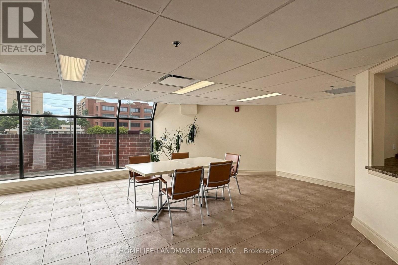 #403 1230 MARLBOROUGH COURT - 37