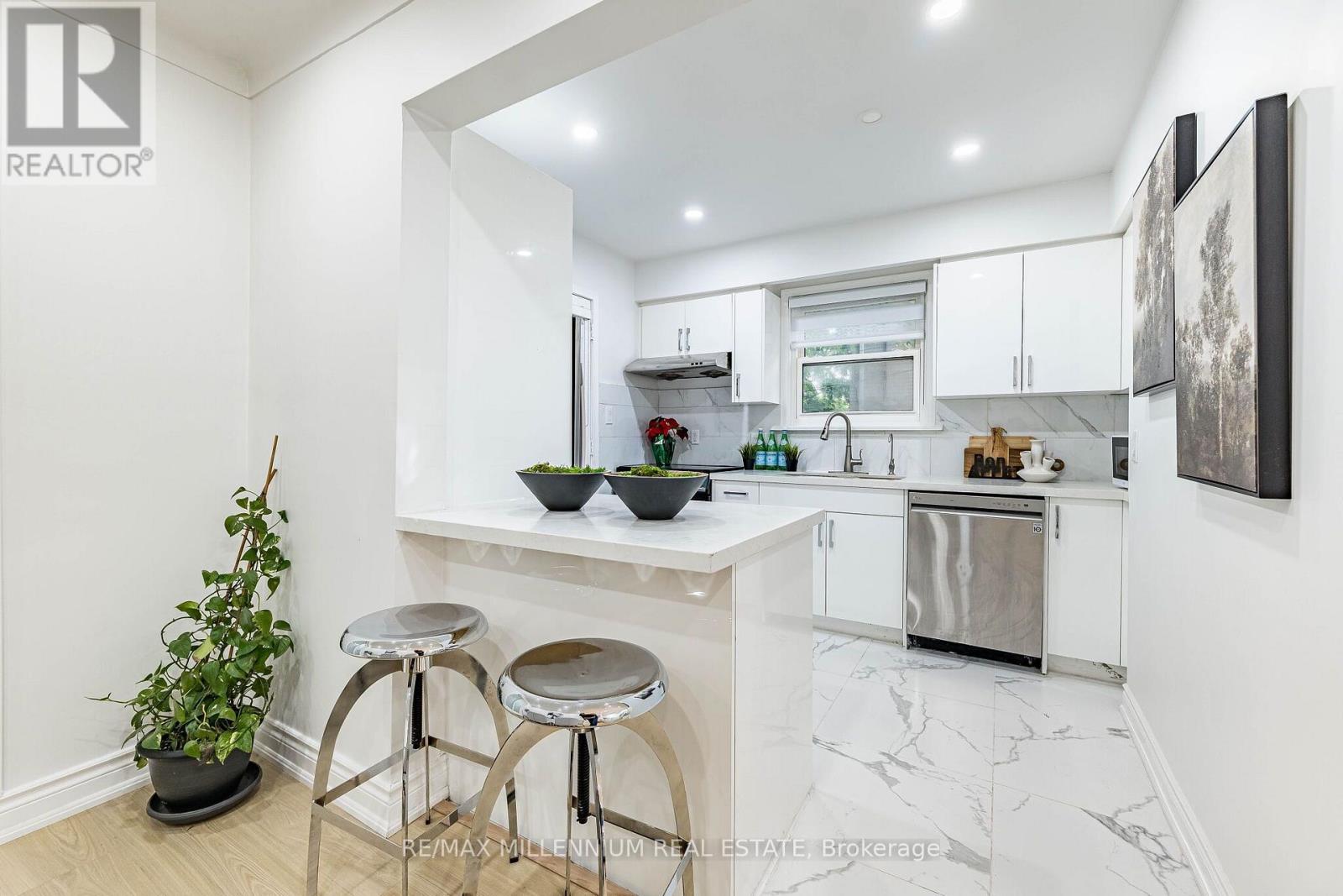 612 APPLEBY LINE - Image 16