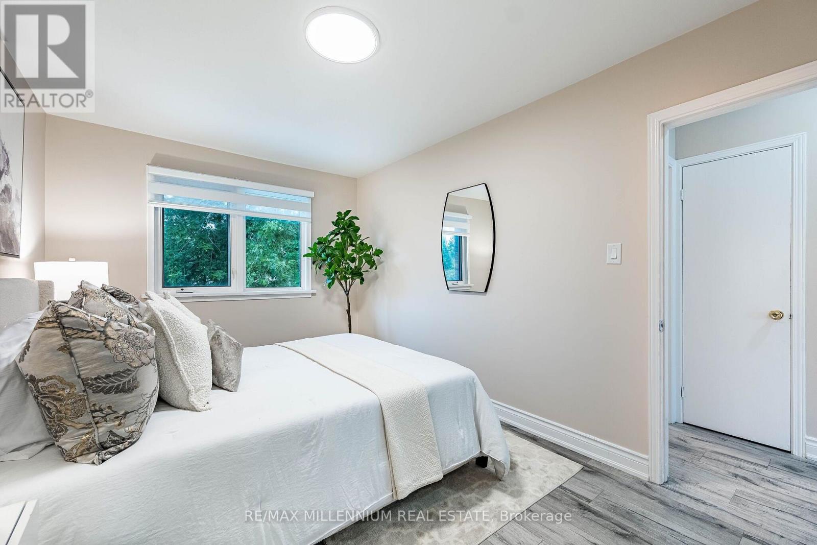 612 APPLEBY LINE - Image 35