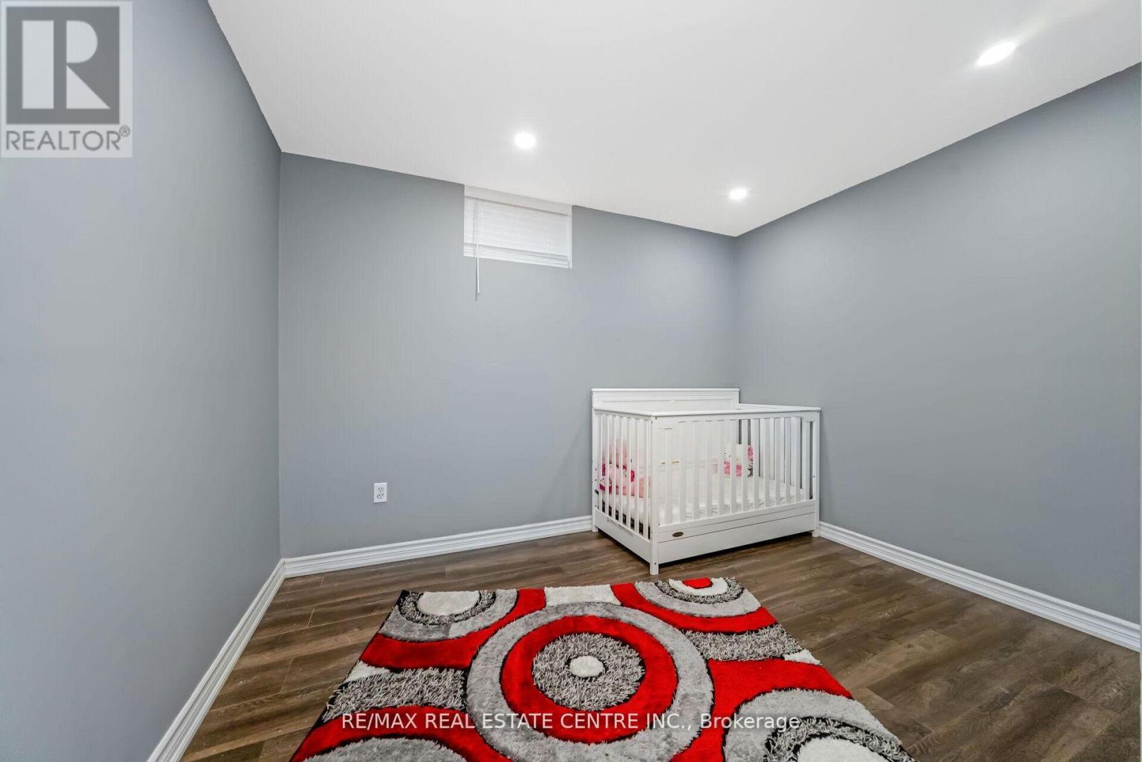55 GOLDEN EAGLE ROAD - 36