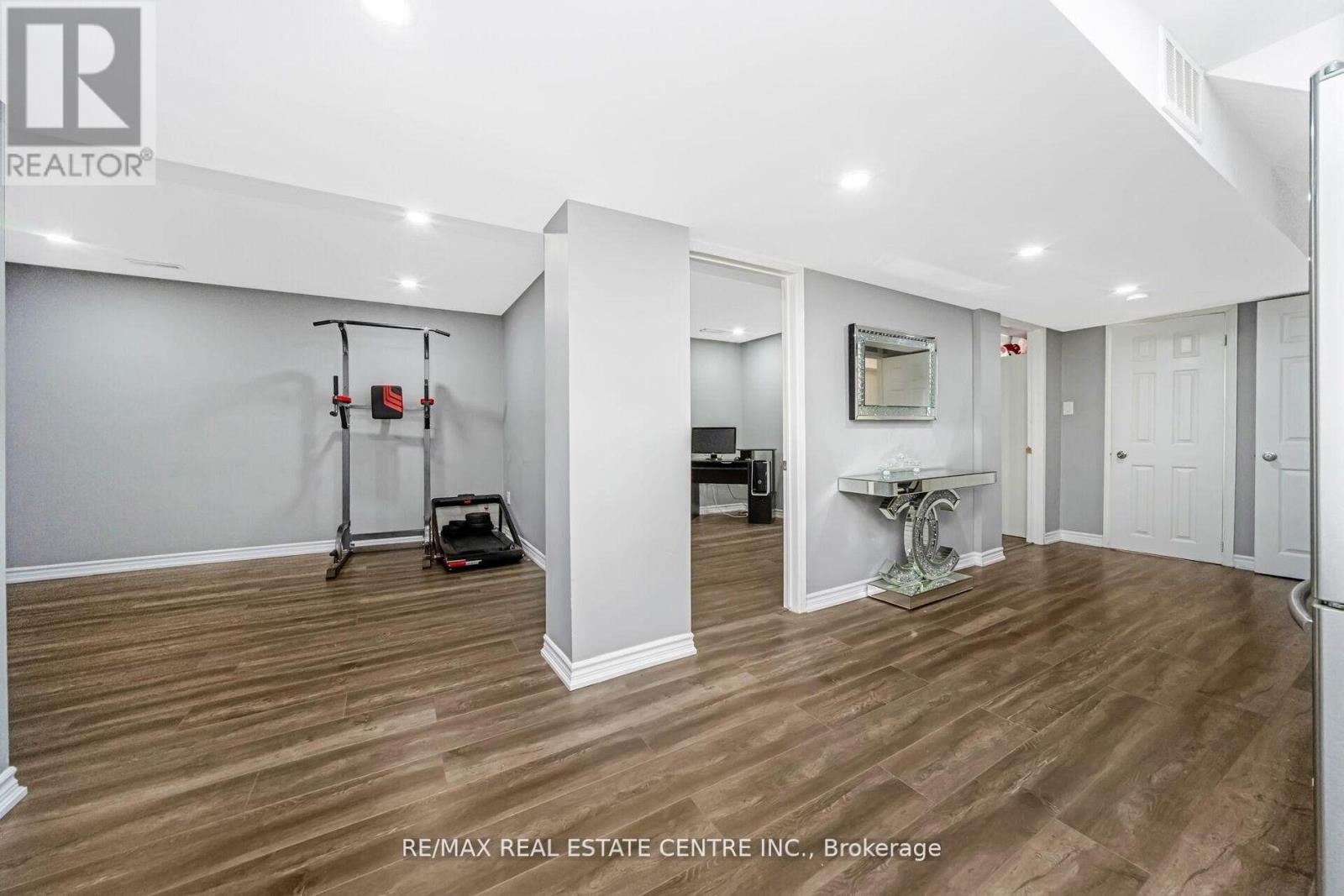 55 GOLDEN EAGLE ROAD - 42