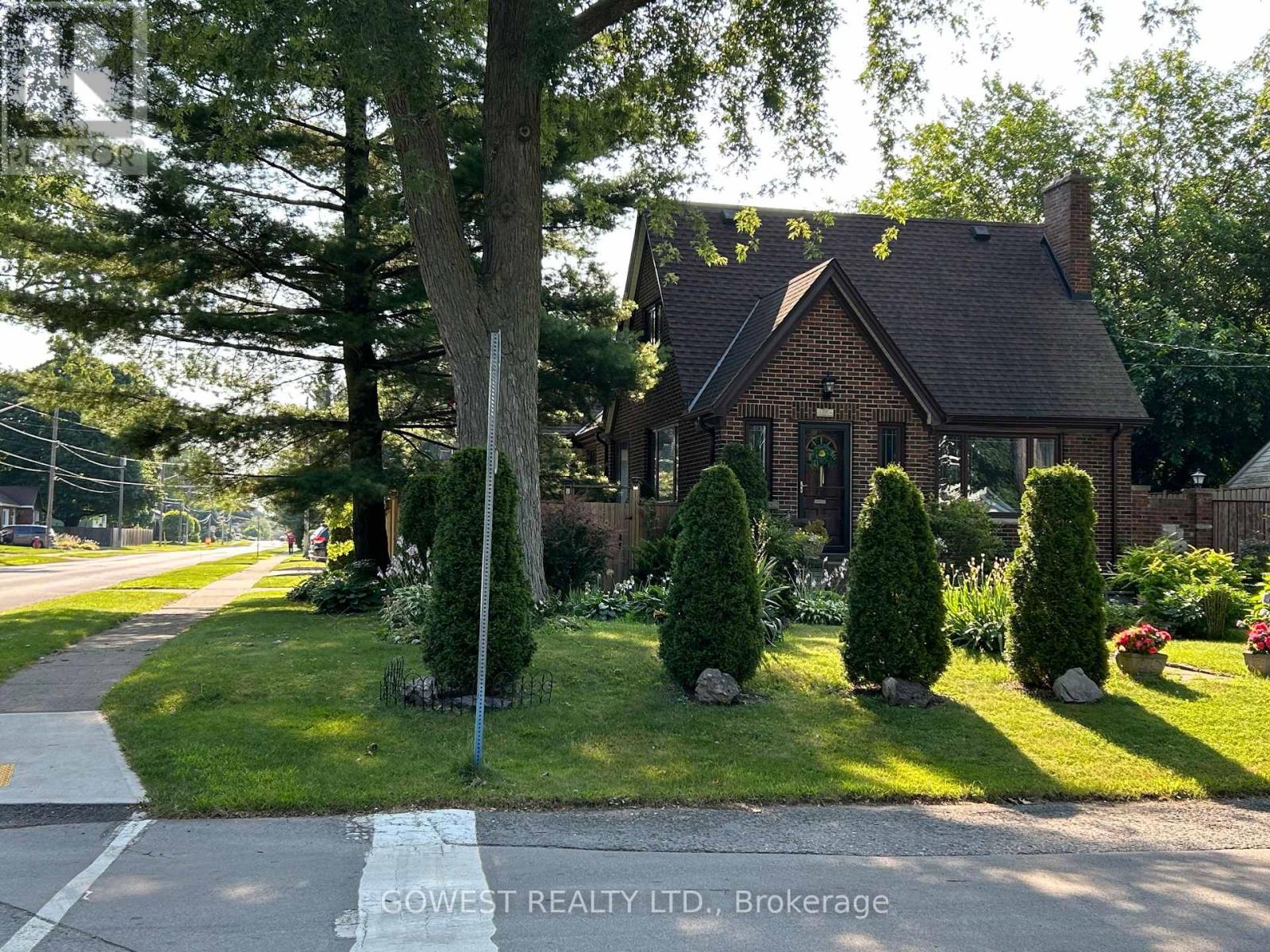 6054 CORWIN AVENUE - 1