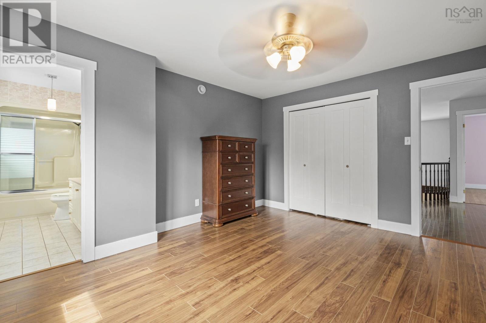 31 Lancaster Drive - 37