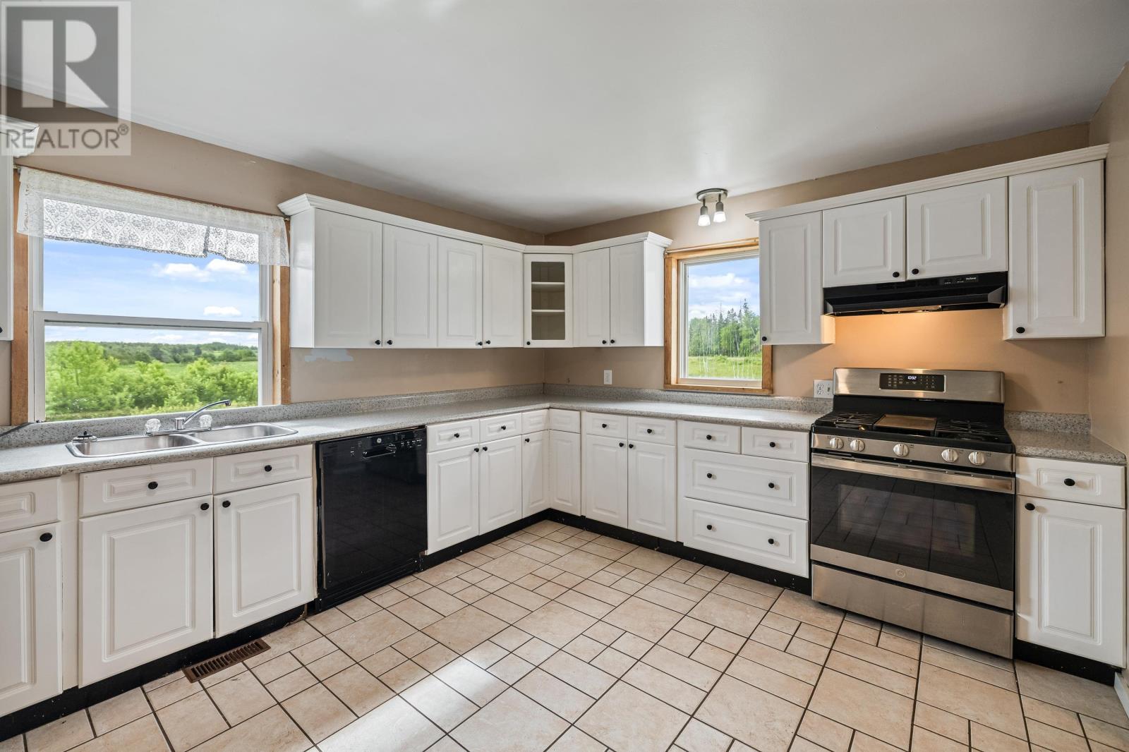 312 Fairville Road - 6