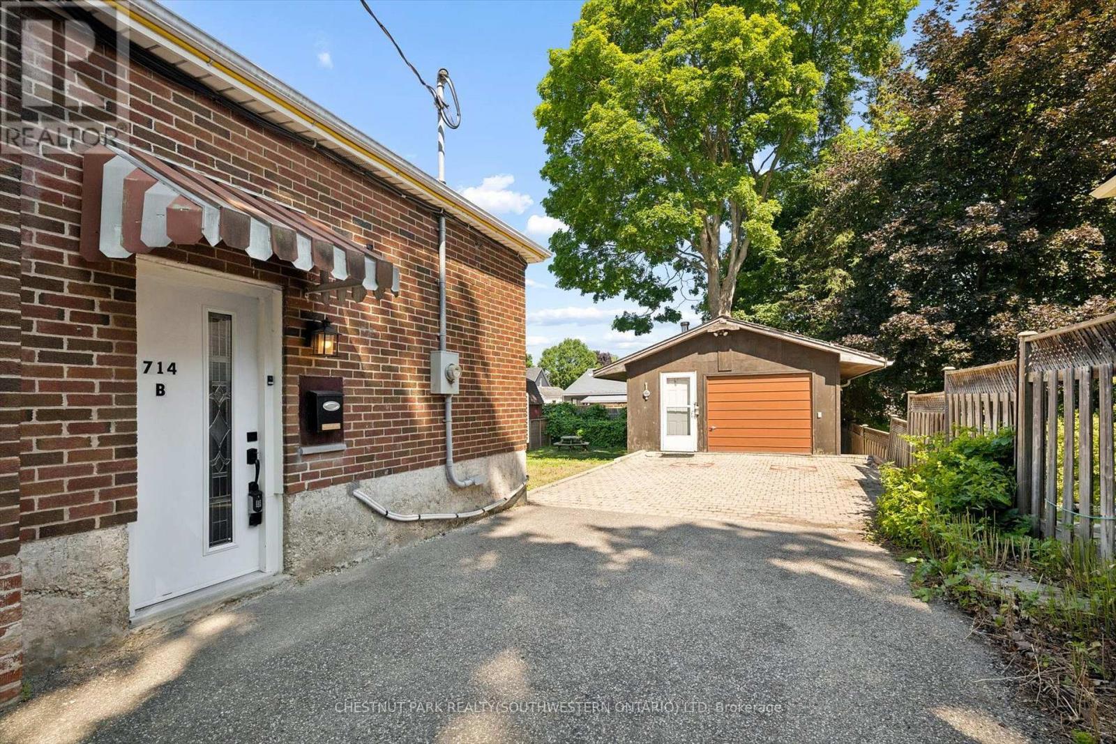 714 FREDERICK STREET - Image 29