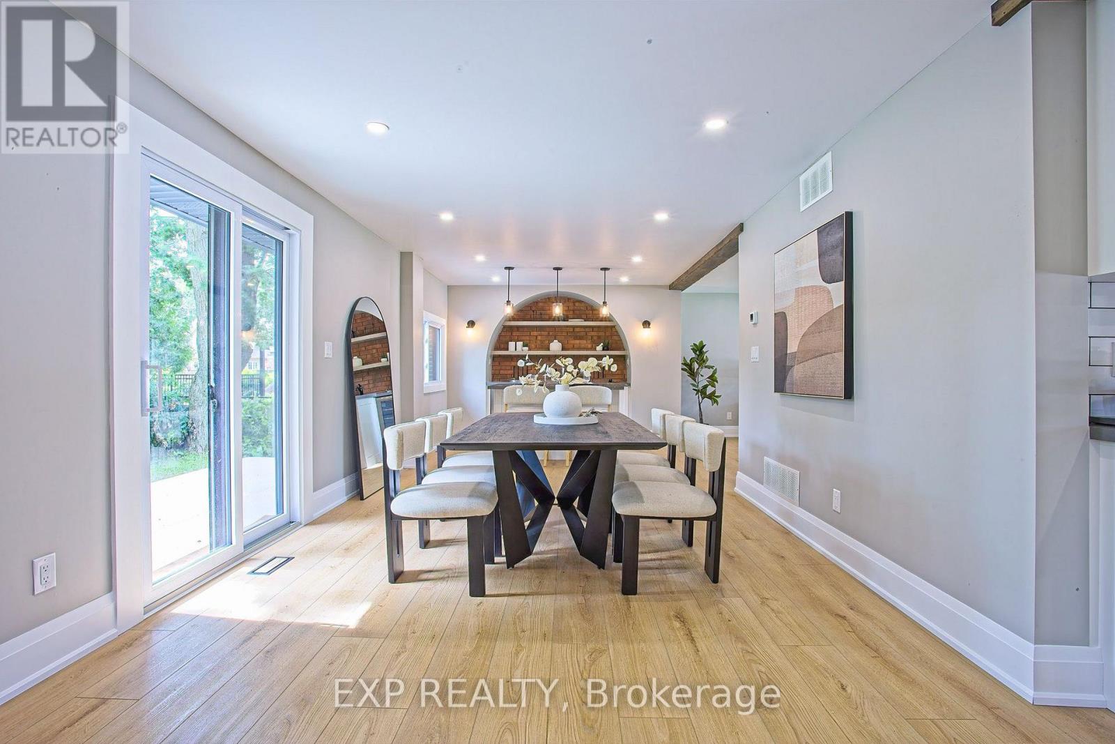 343 CANBOROUGH STREET - 10