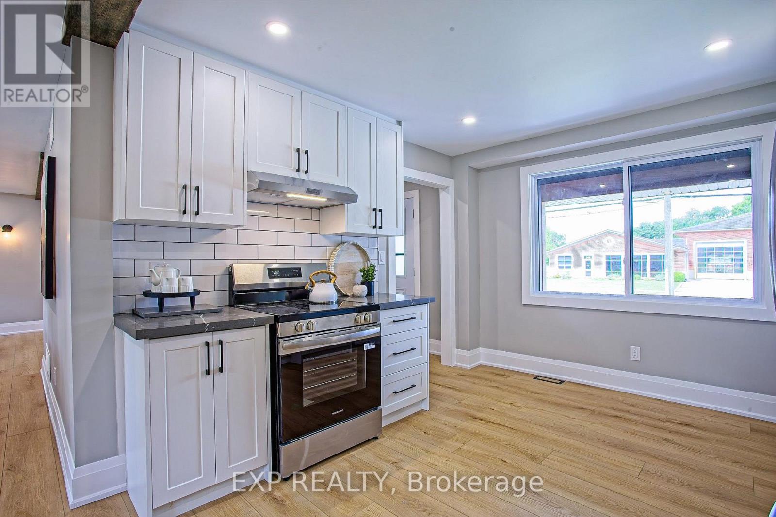 343 CANBOROUGH STREET - 12