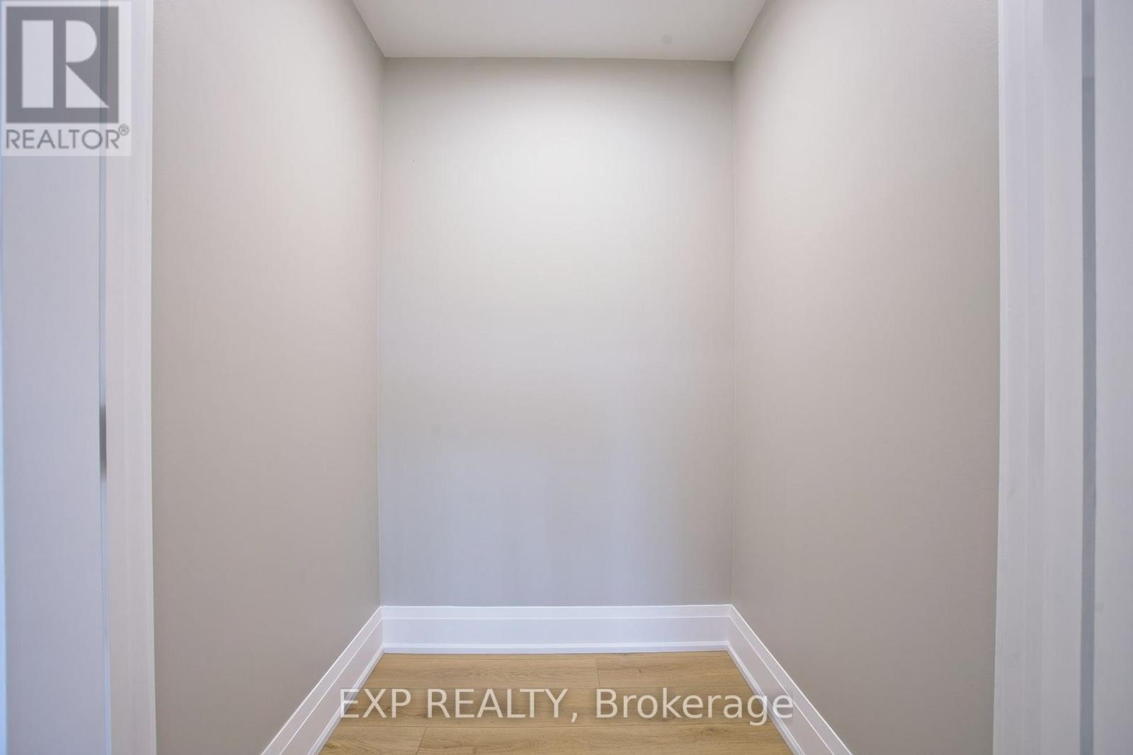 343 CANBOROUGH STREET - 27