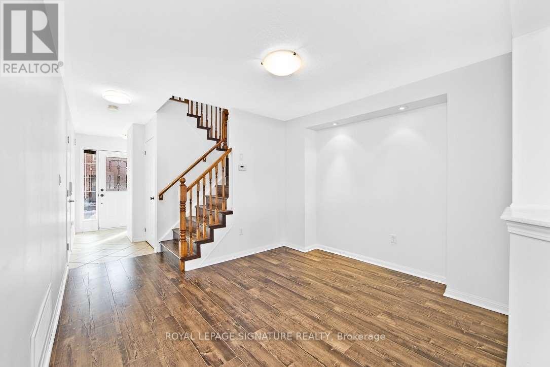 20 - 71 GARTH MASSEY DRIVE — photo 3