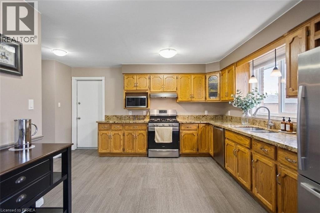 16 SIXTH CONCESSION Road - 12