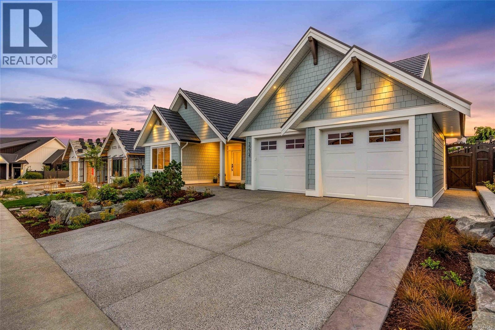 3234 Winchester Ave - 2