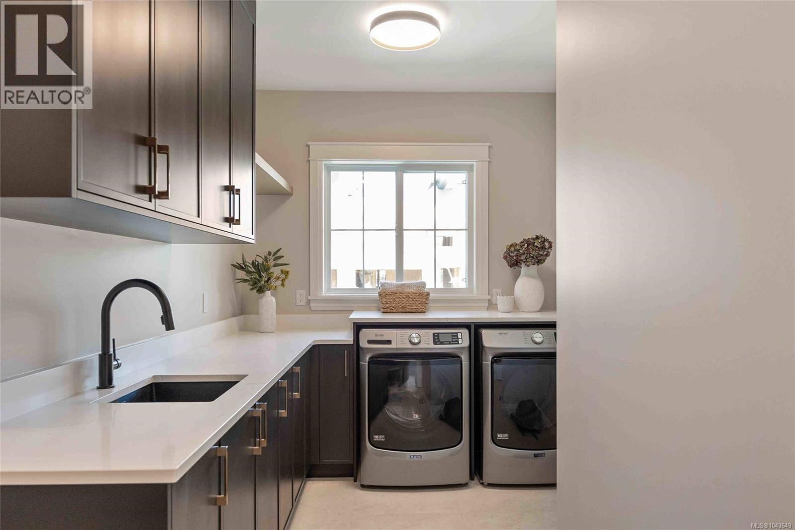 3234 Winchester Ave - 40