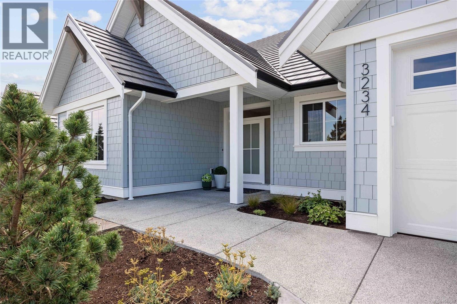 3234 Winchester Ave - 43