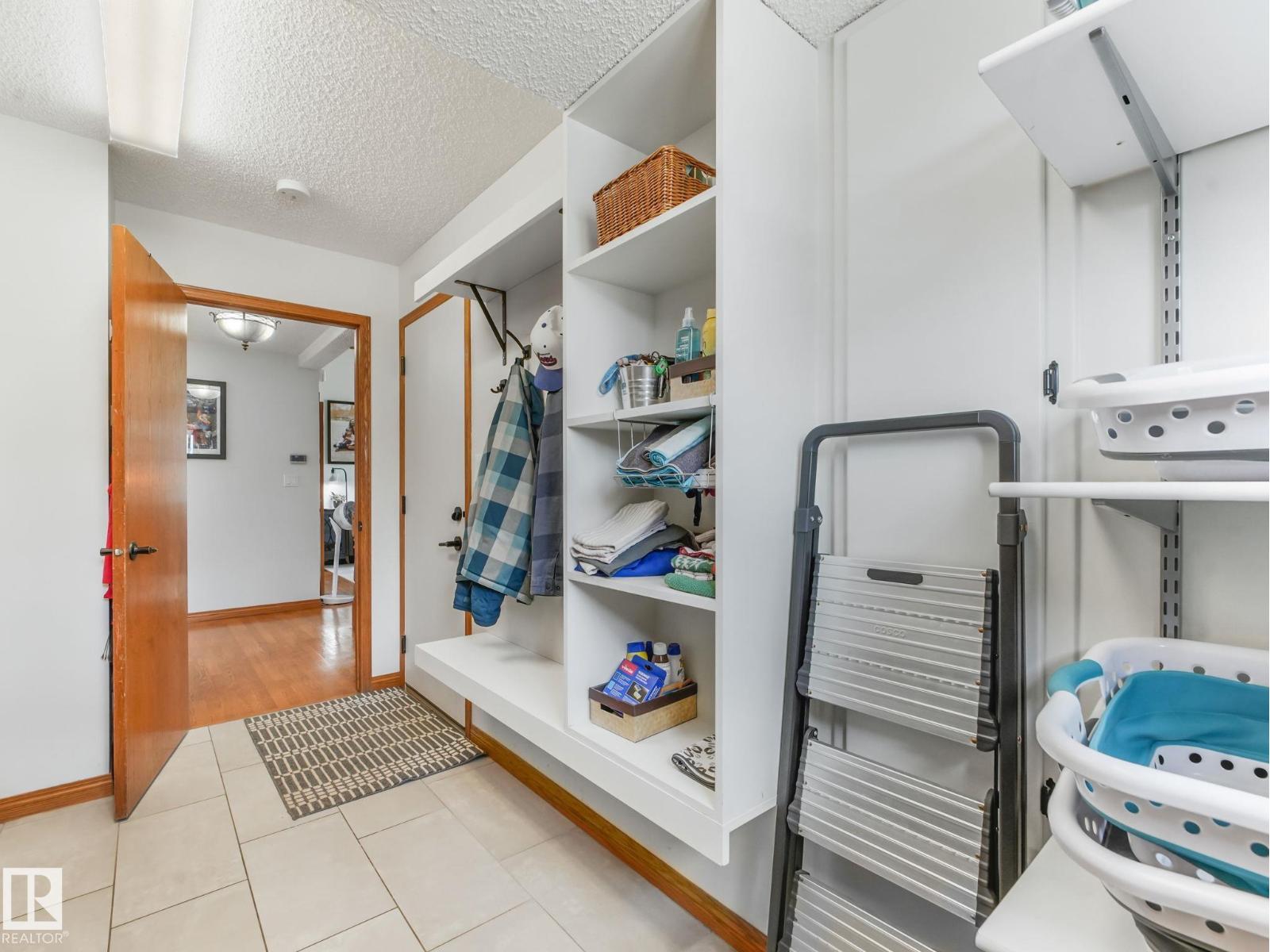 2824 37 ST NW - 30