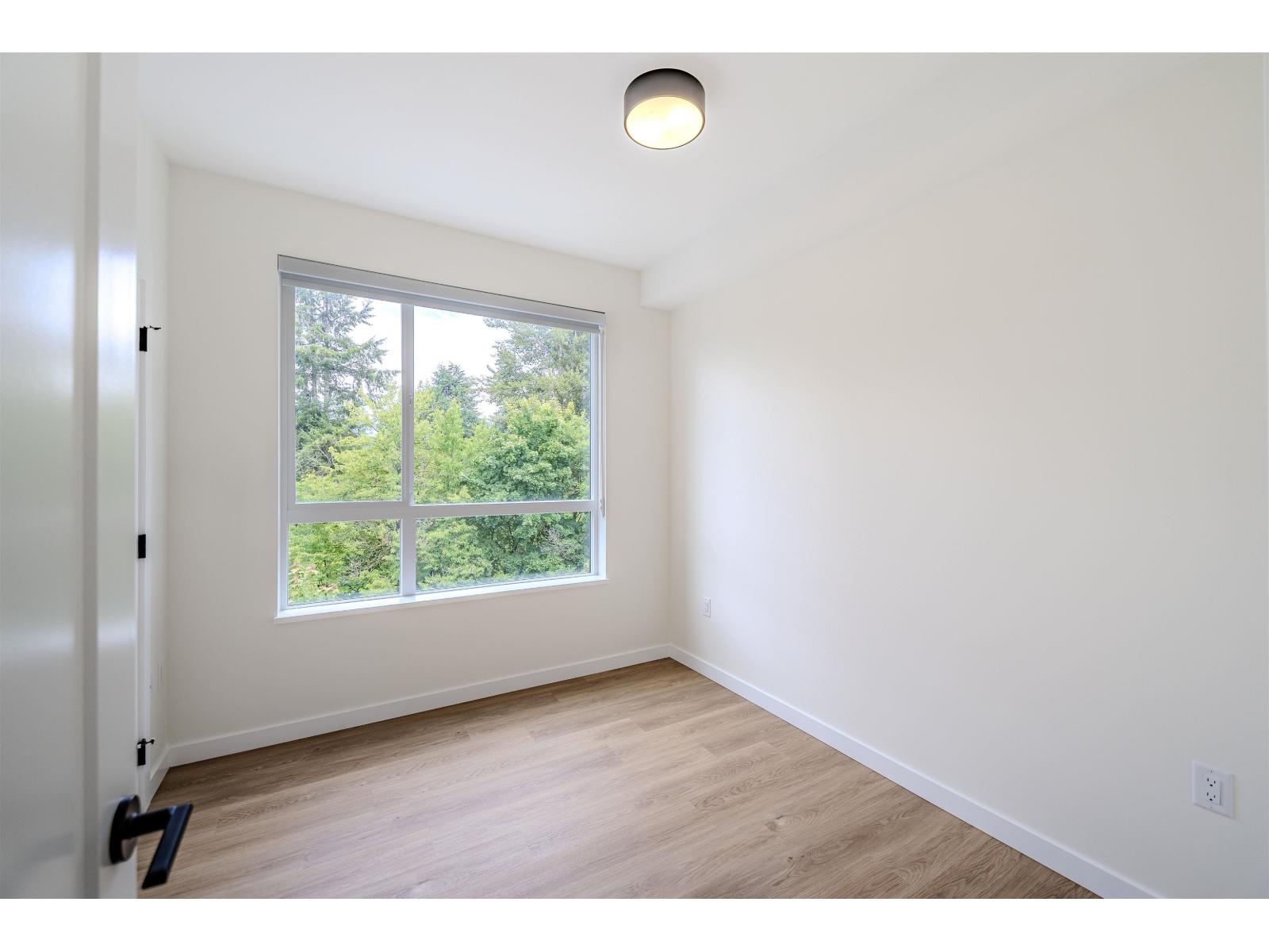 2 Bed, 2 Bath Apartment for Sale in Langley – 307 27215 ALDERGROVE TOWN CENTRE DRIVE, Langley – MLS# R3149006 - Image 11