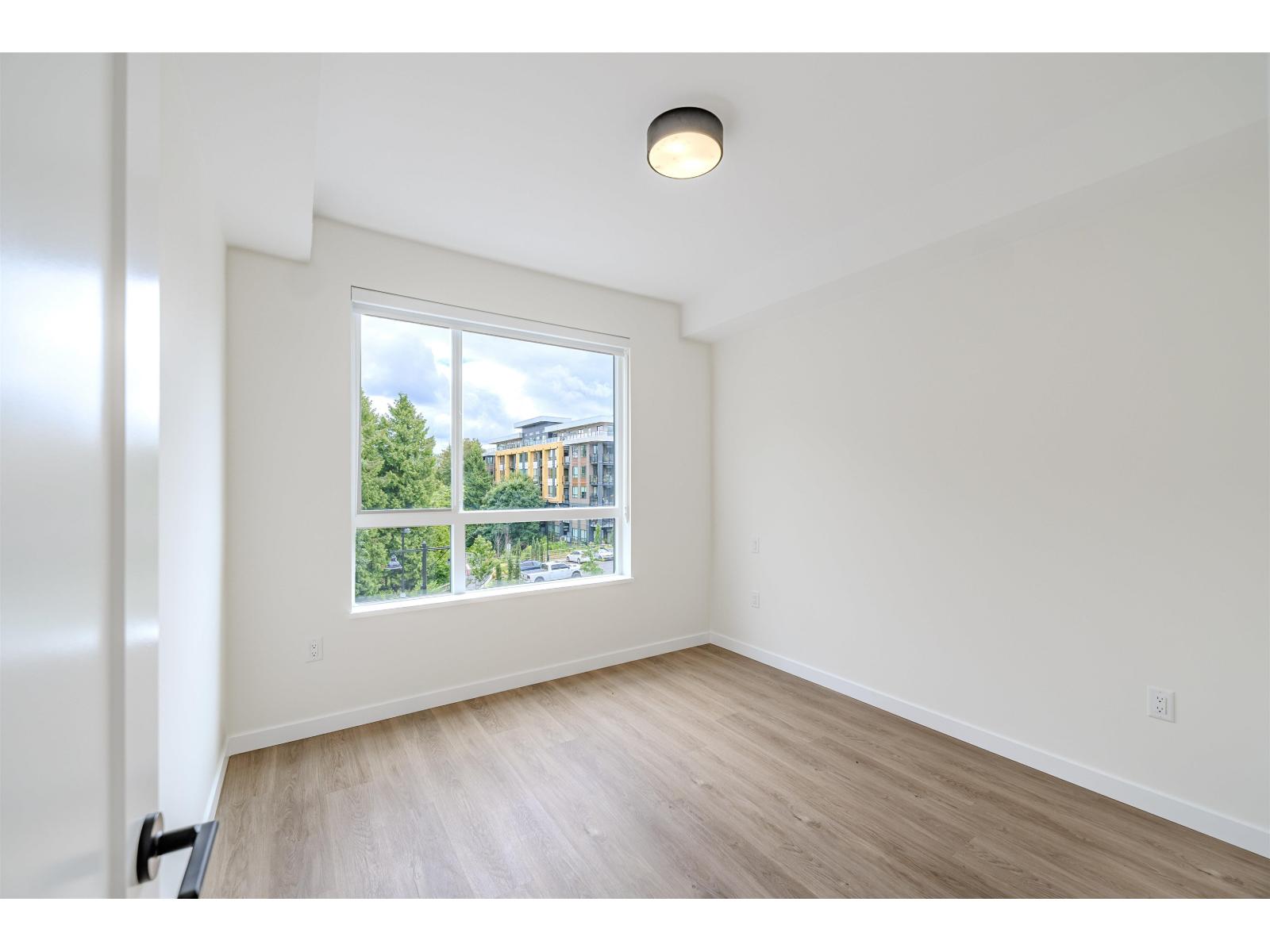 2 Bed, 2 Bath Apartment for Sale in Langley – 307 27215 ALDERGROVE TOWN CENTRE DRIVE, Langley – MLS# R3149006 - Image 14