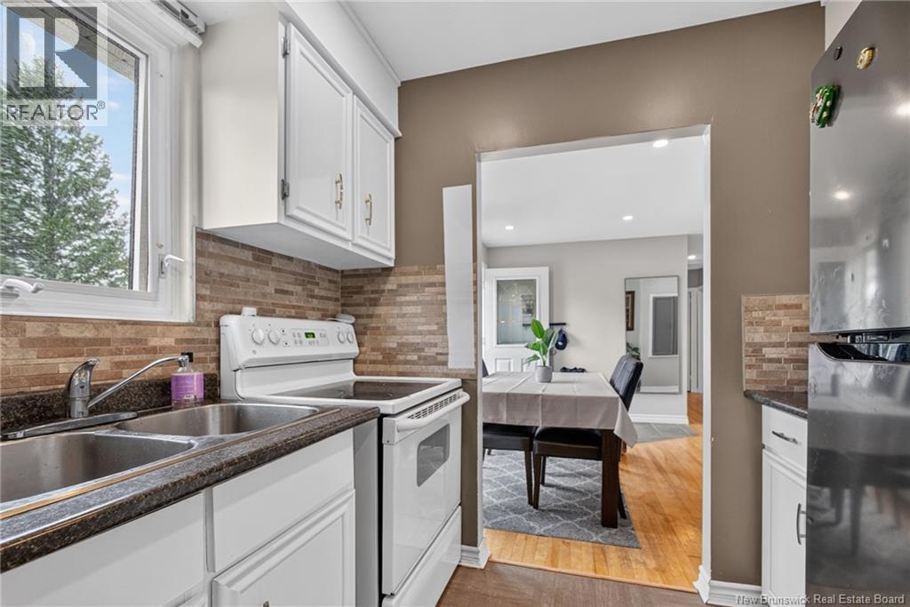 47 Willowbend Drive - 2