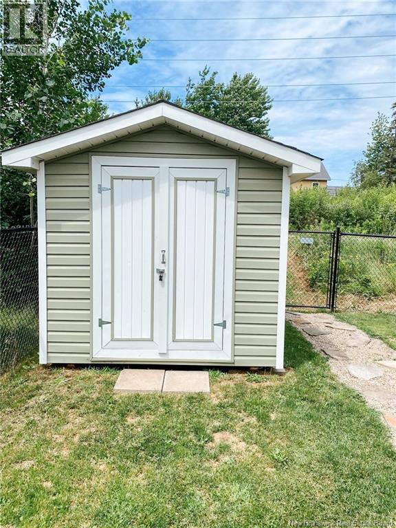 117 Clarendon Drive - 20