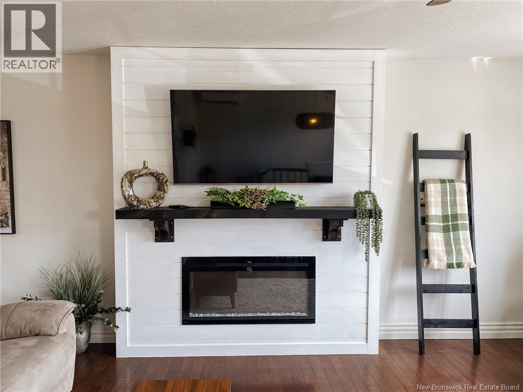 117 Clarendon Drive - 4