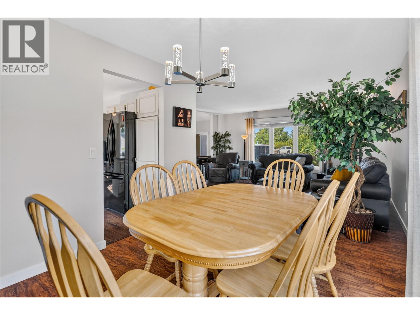 4201 Lakeshore Road - 14