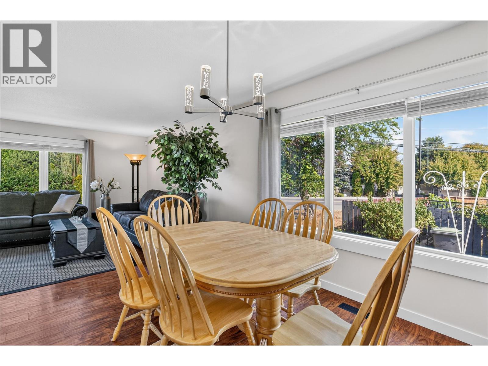 4201 Lakeshore Road - 13