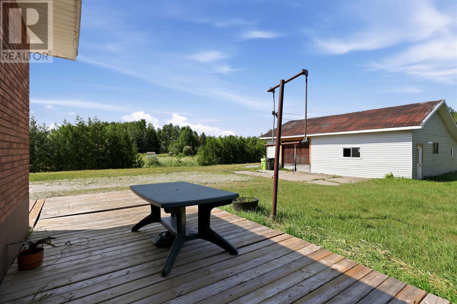 305 Moss RD - 34