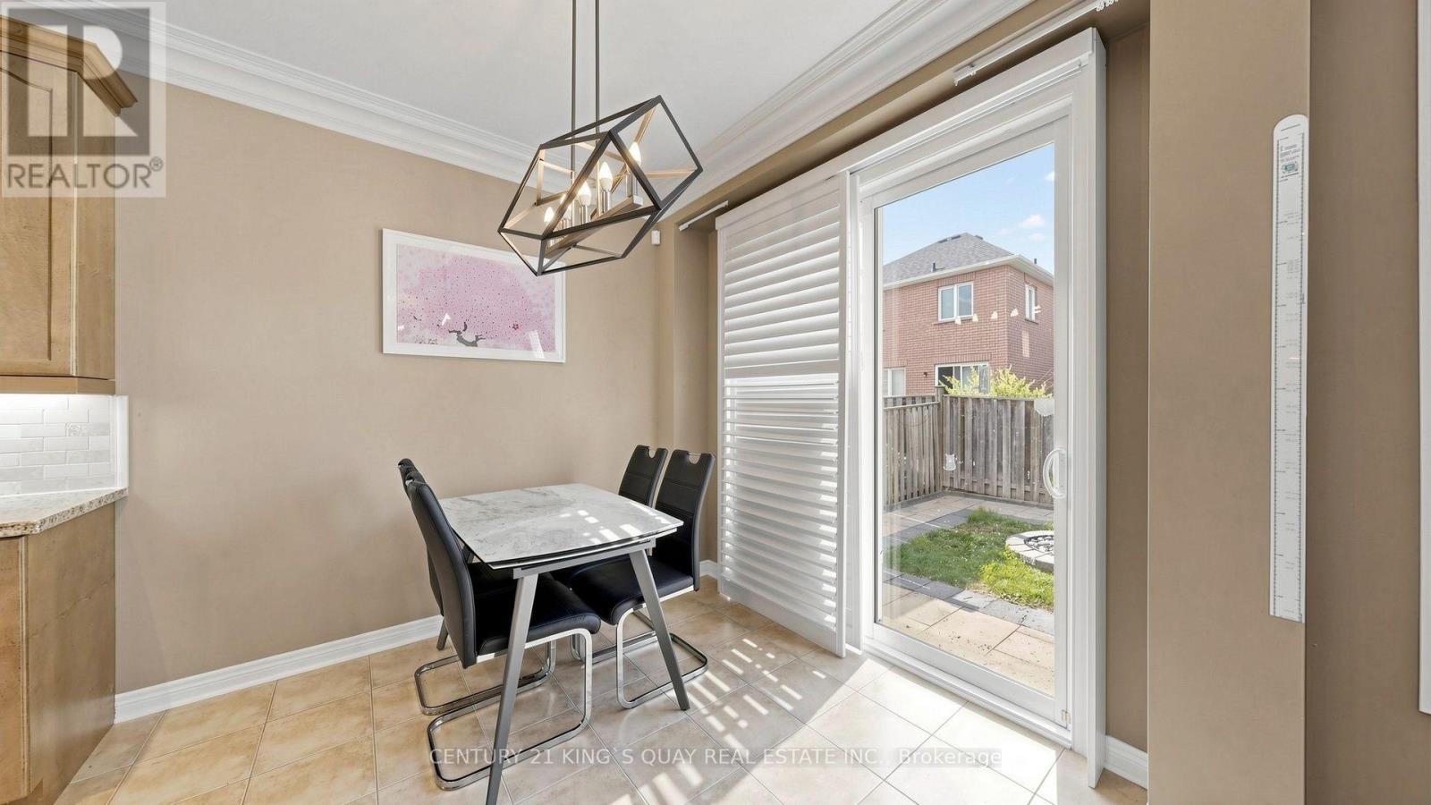 22 HISLOP DRIVE - 20