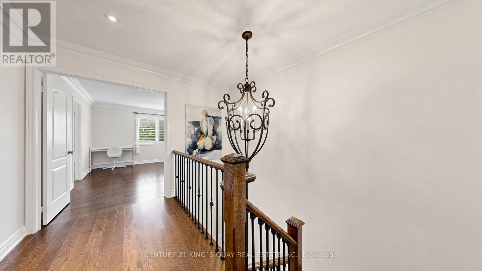 22 HISLOP DRIVE - 24