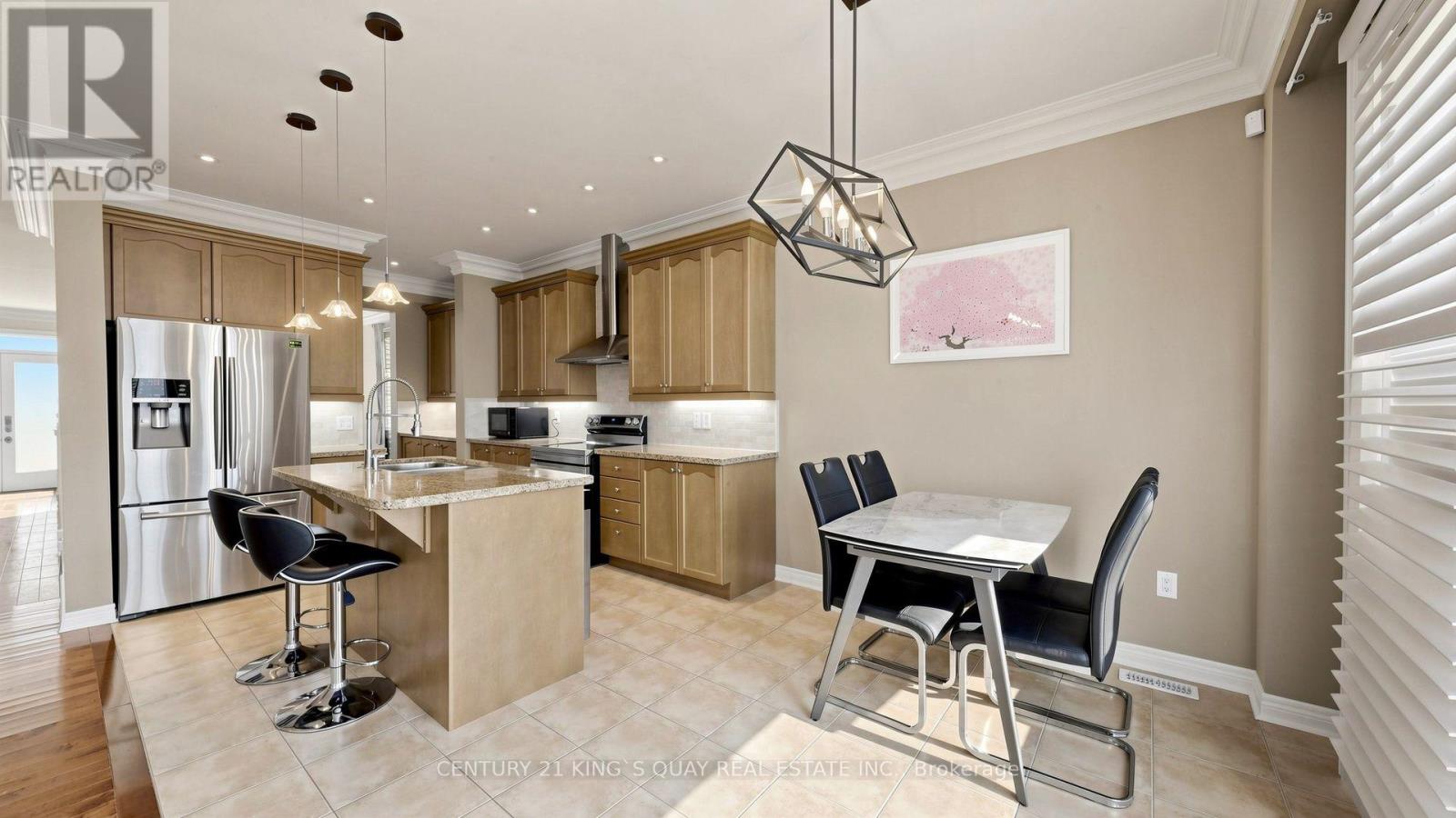 22 HISLOP DRIVE - 18