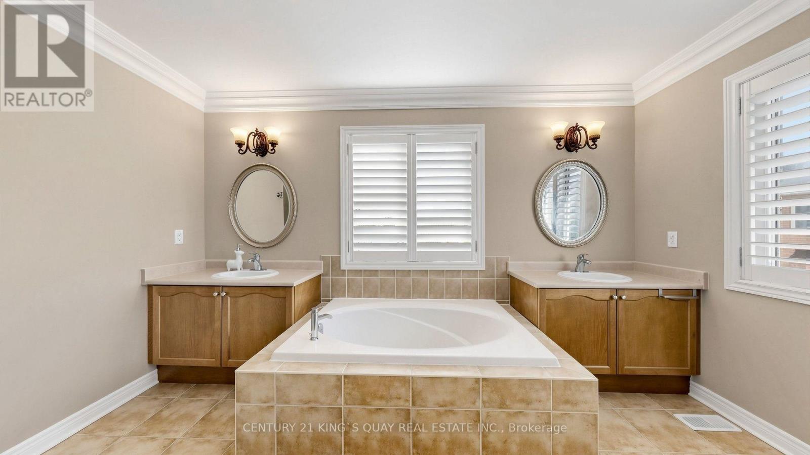 22 HISLOP DRIVE - 29