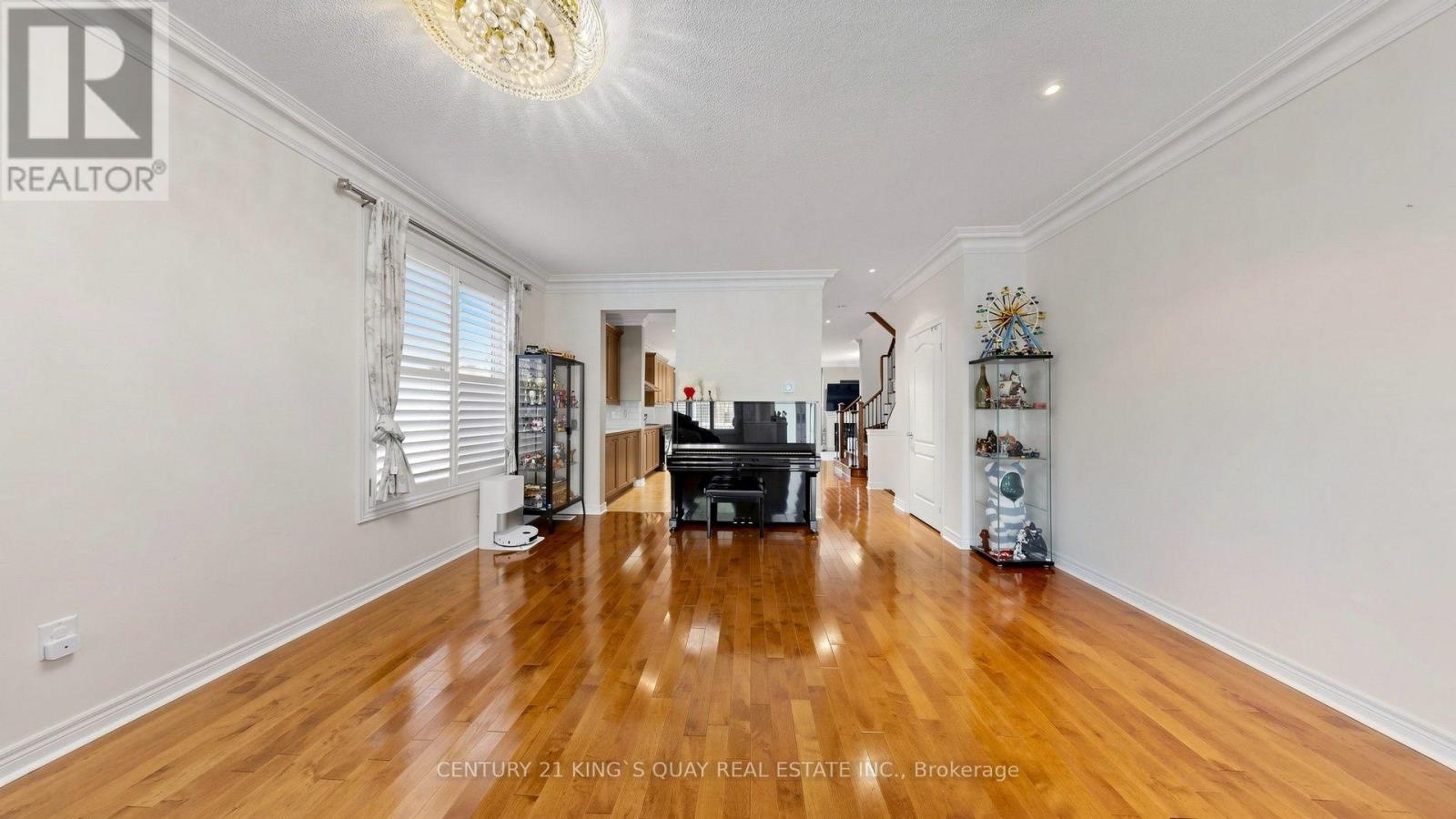 22 HISLOP DRIVE - 8