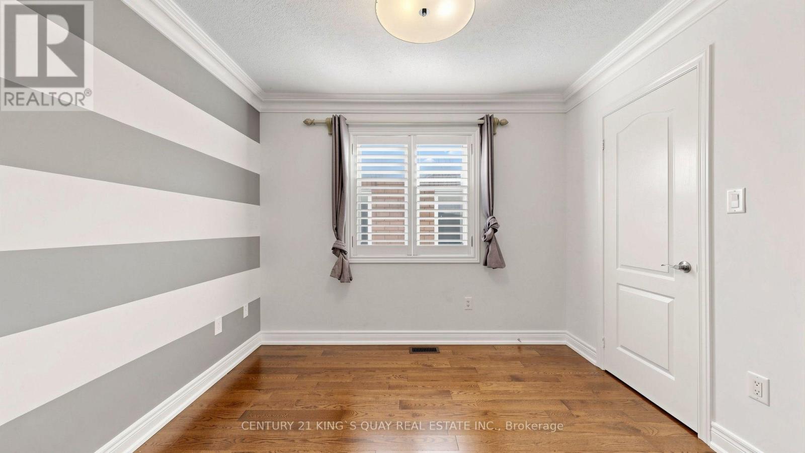 22 HISLOP DRIVE - 41