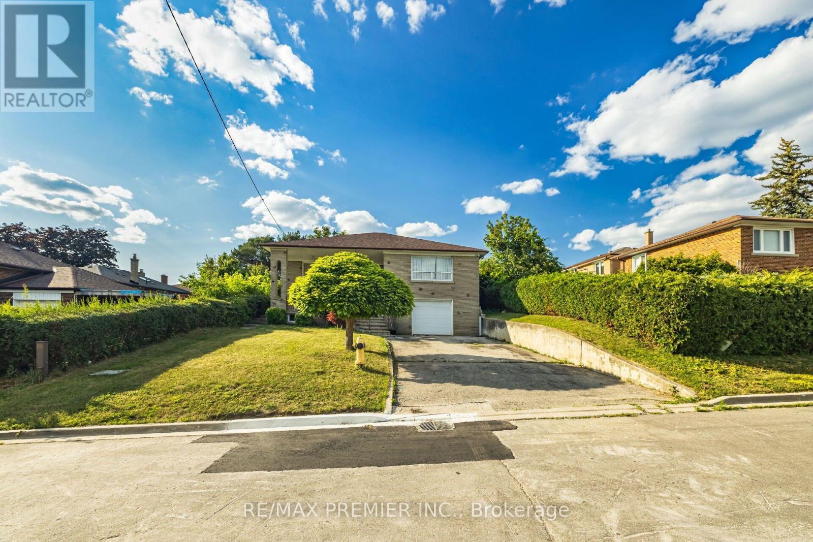 6 CANTON AVENUE - 4