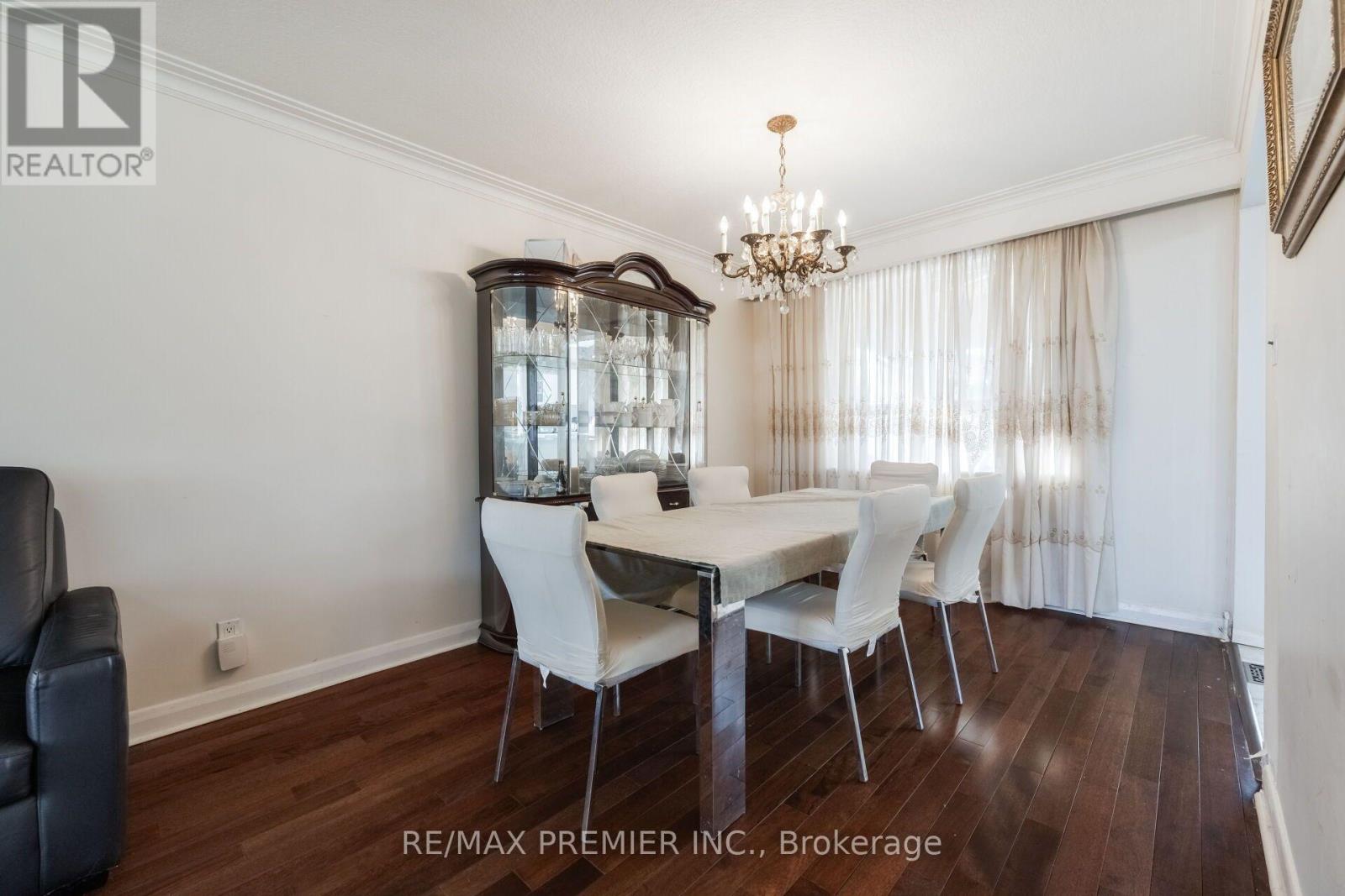 6 CANTON AVENUE - 16