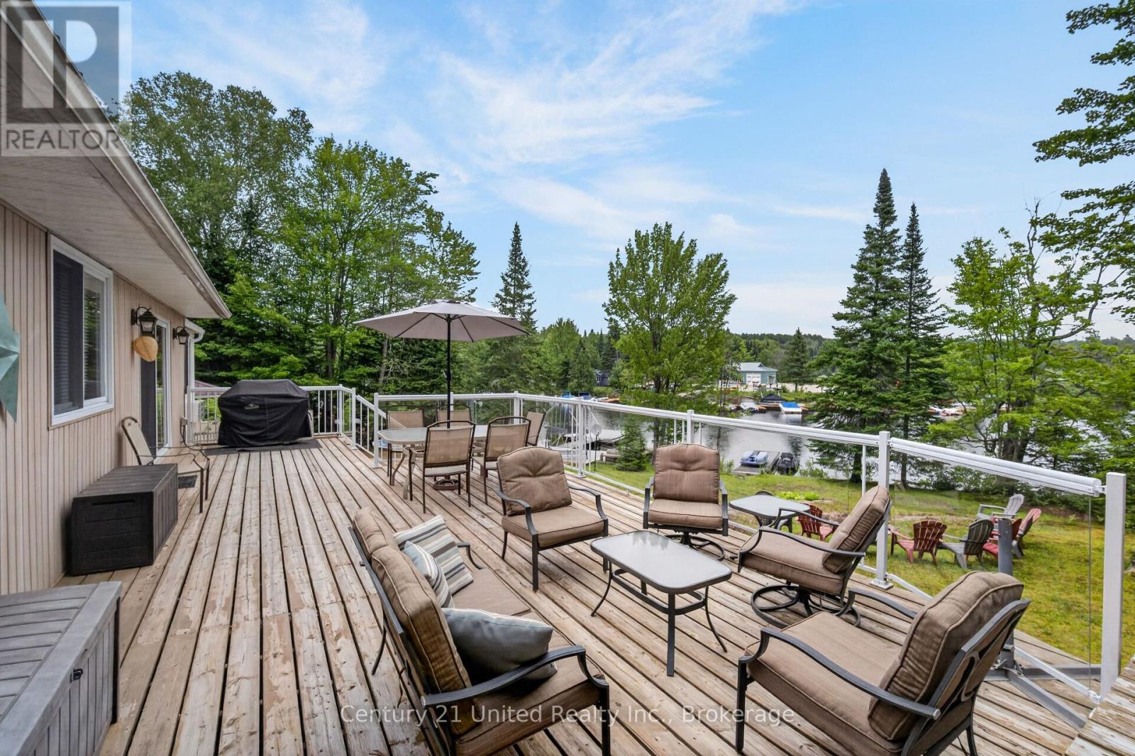 1047 REDWOOD LANE - 30