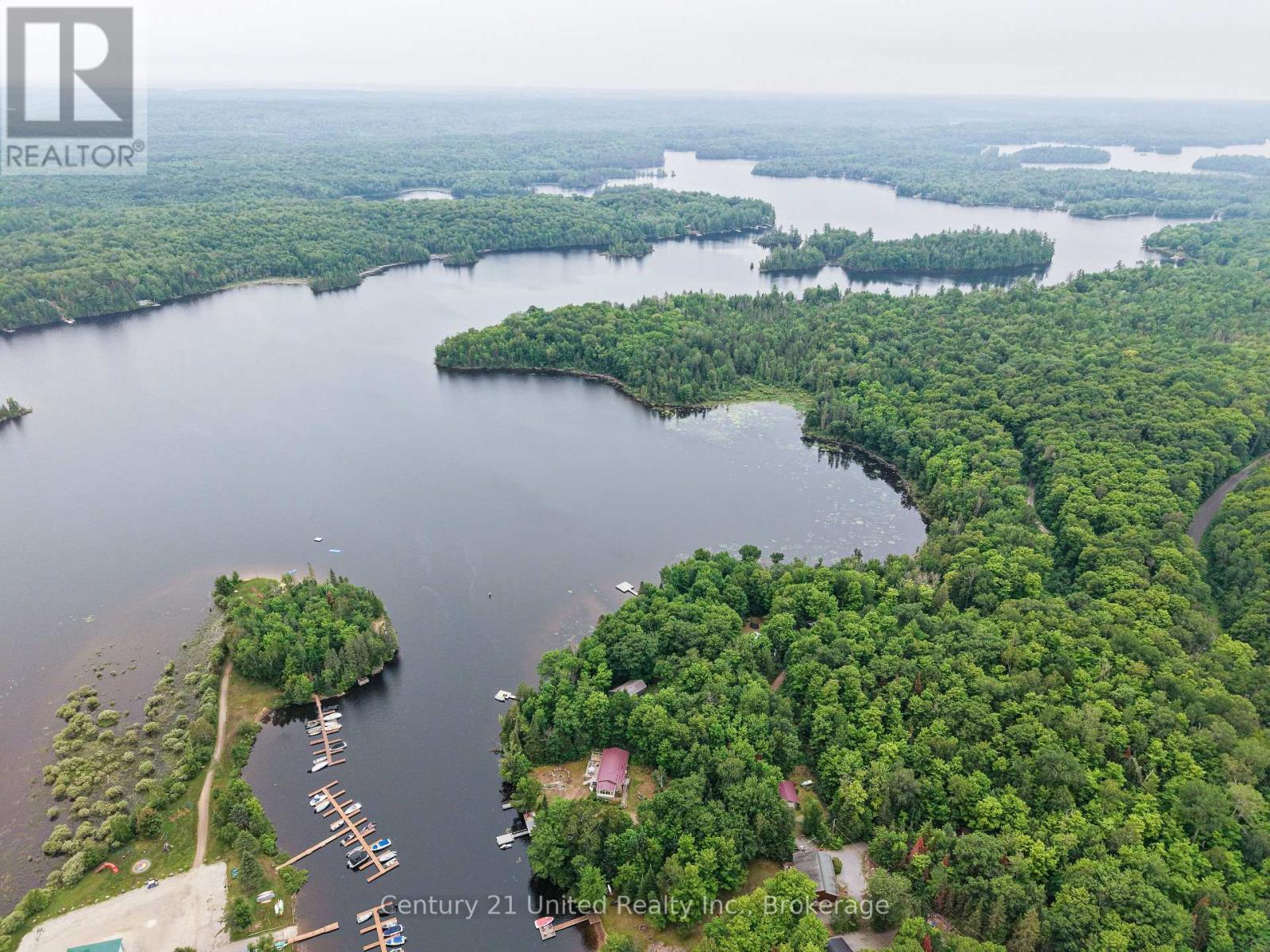 1047 REDWOOD LANE - 46