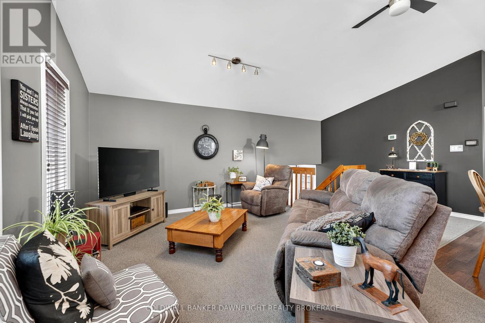 62 GEORGE STREET - 13