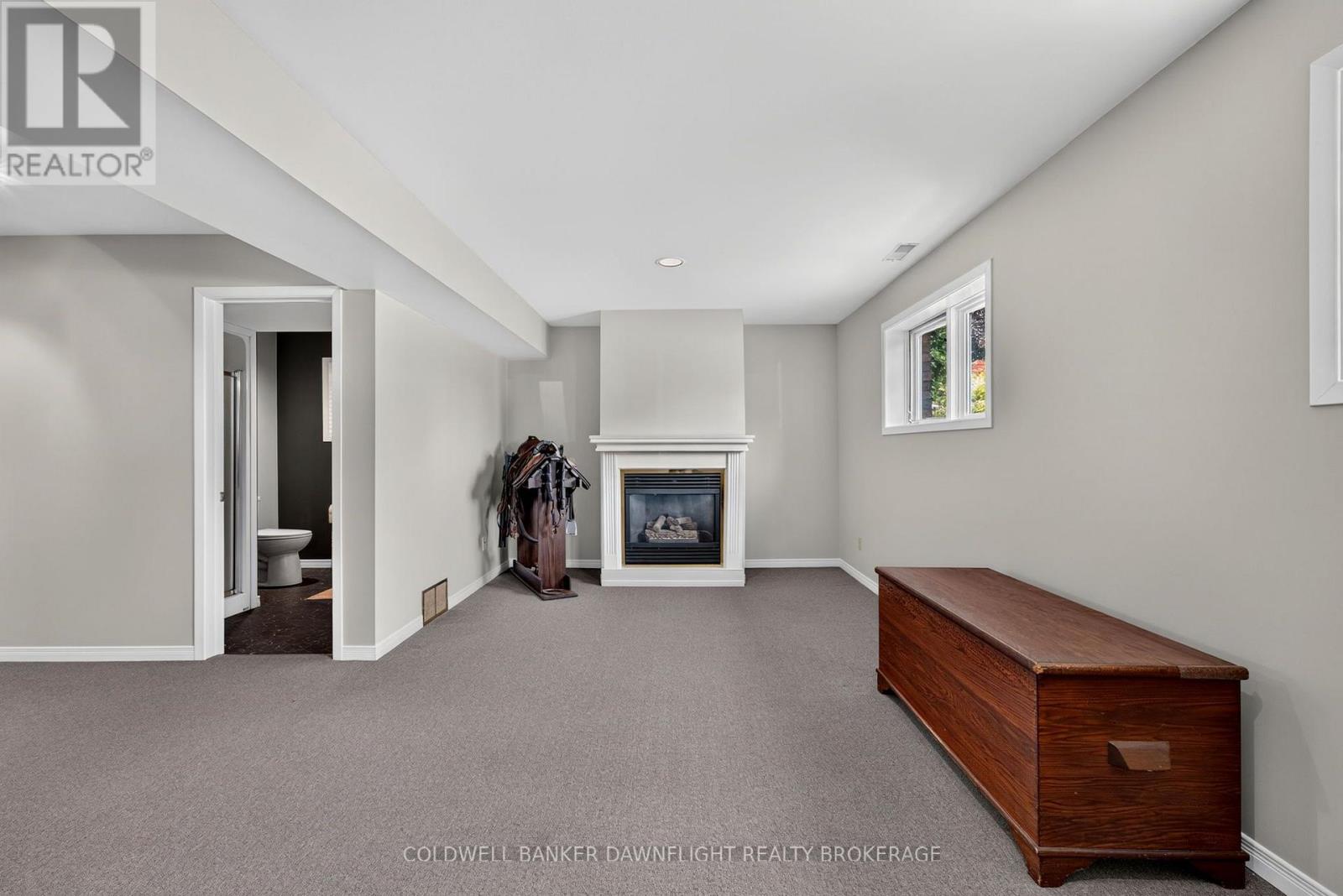 62 GEORGE STREET - 32