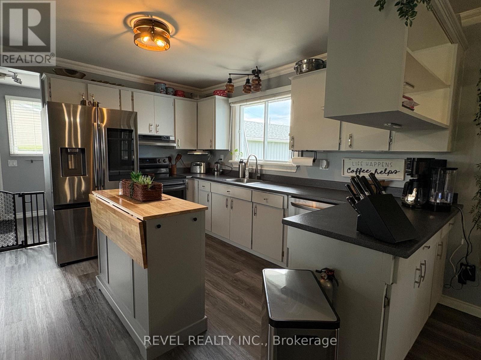 127 GENIER ROAD - 11
