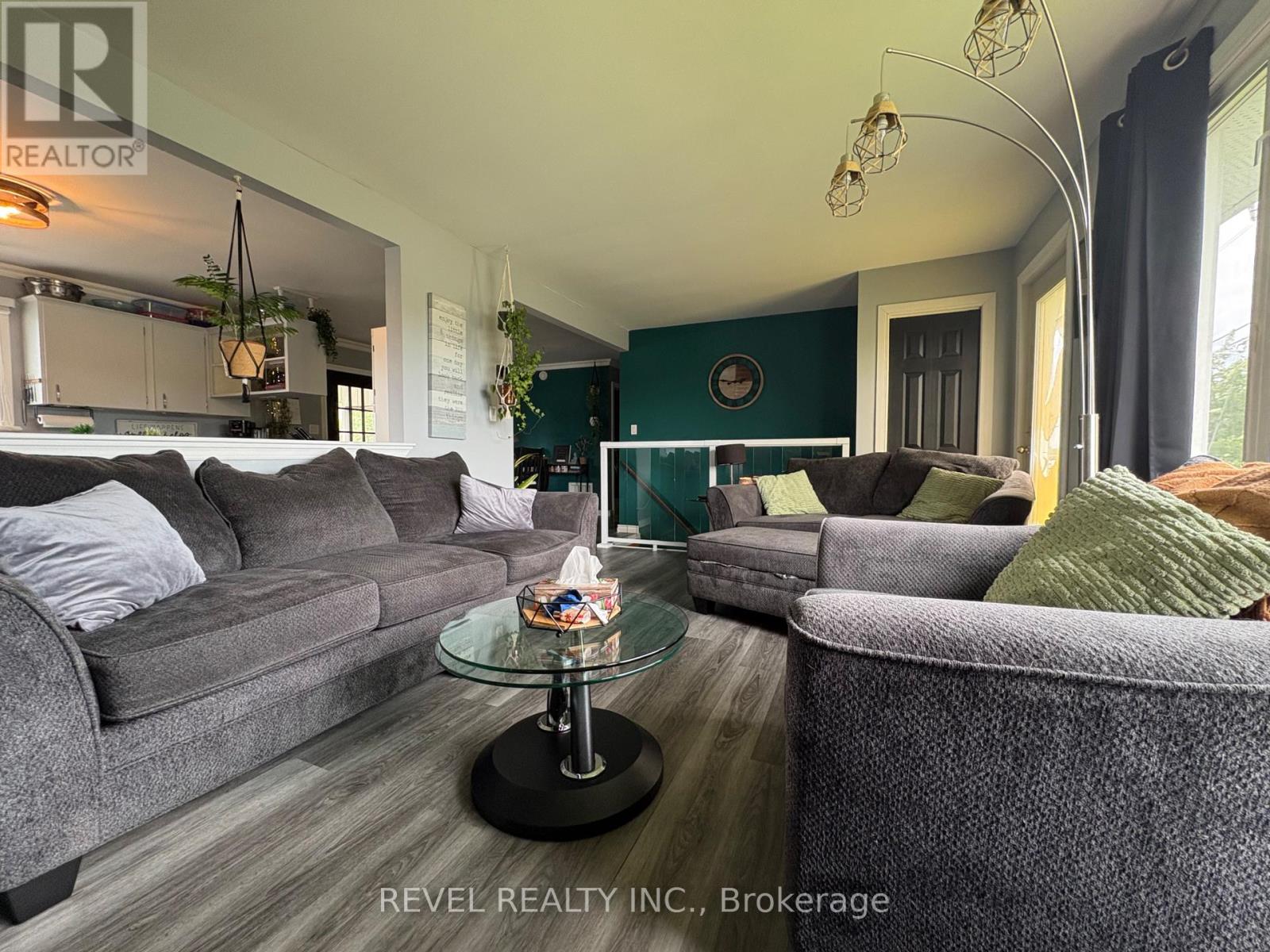 127 GENIER ROAD - 13