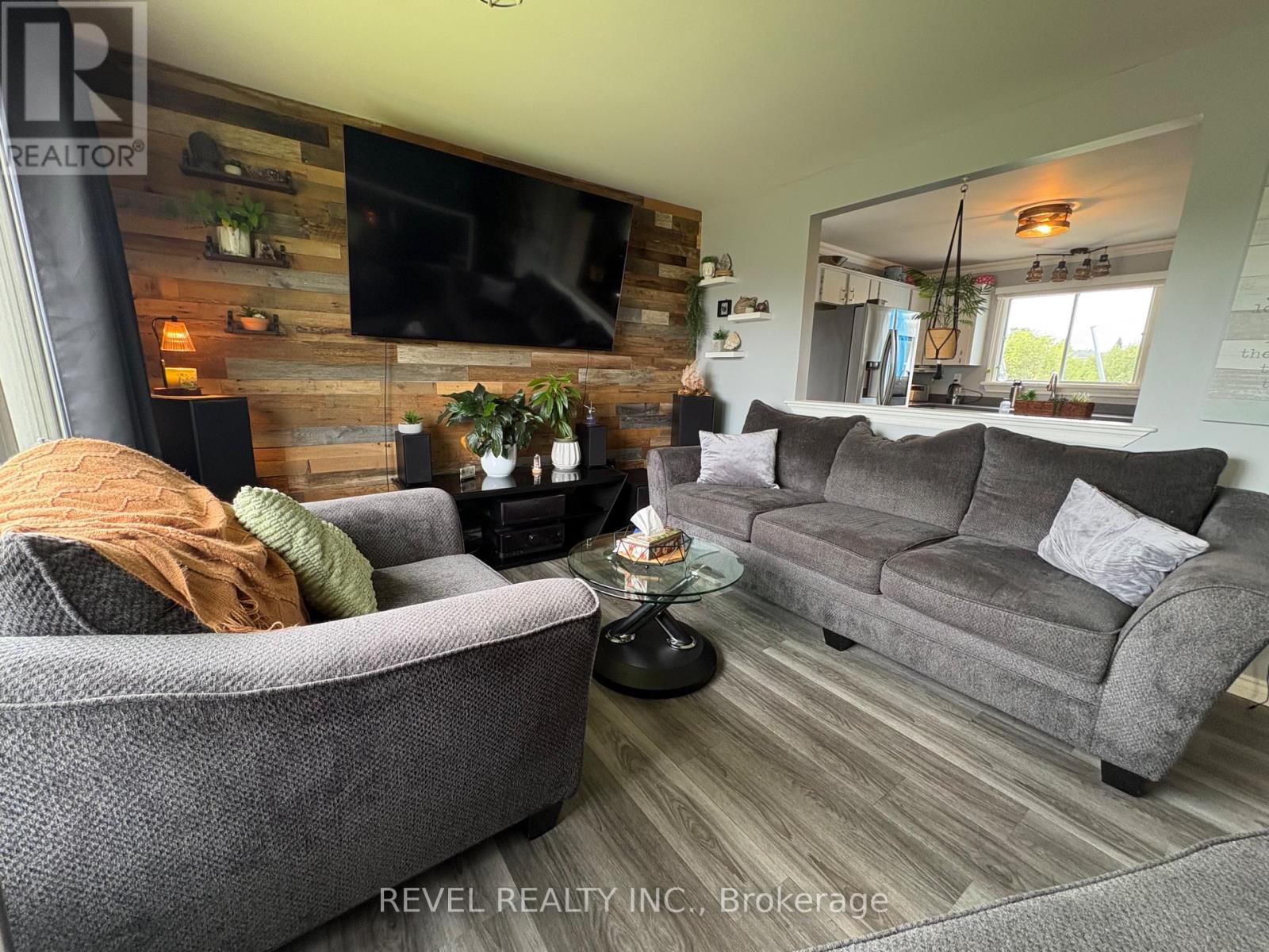 127 GENIER ROAD - 14