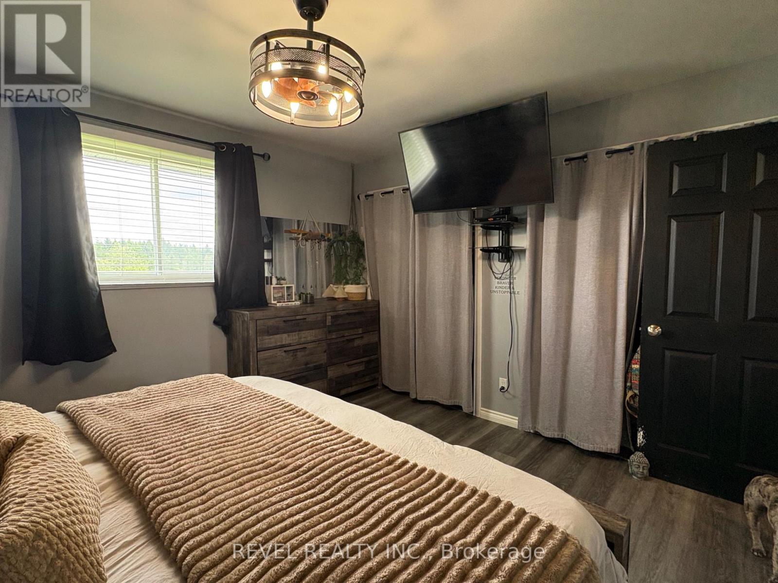 127 GENIER ROAD - 18