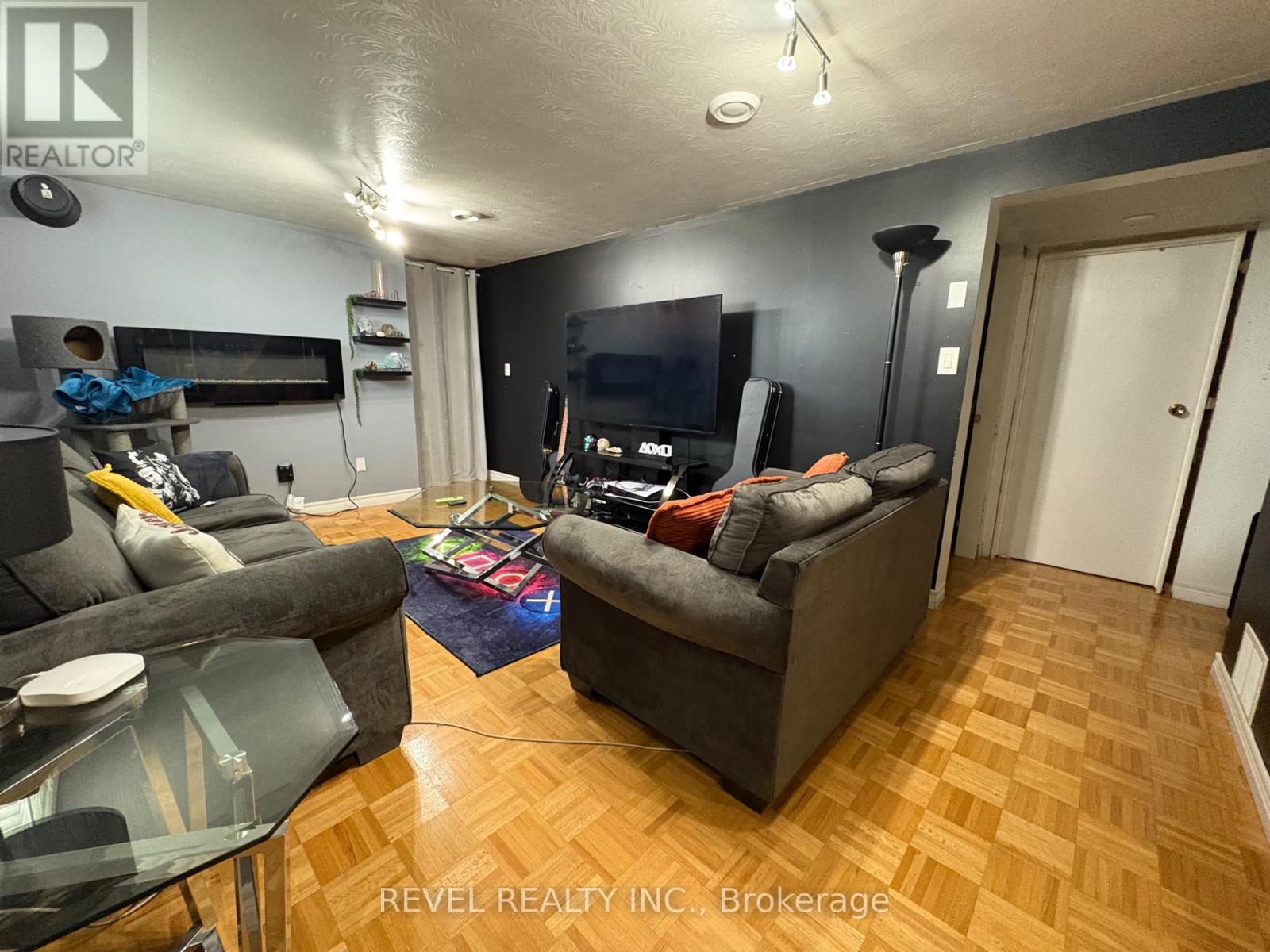 127 GENIER ROAD - 21