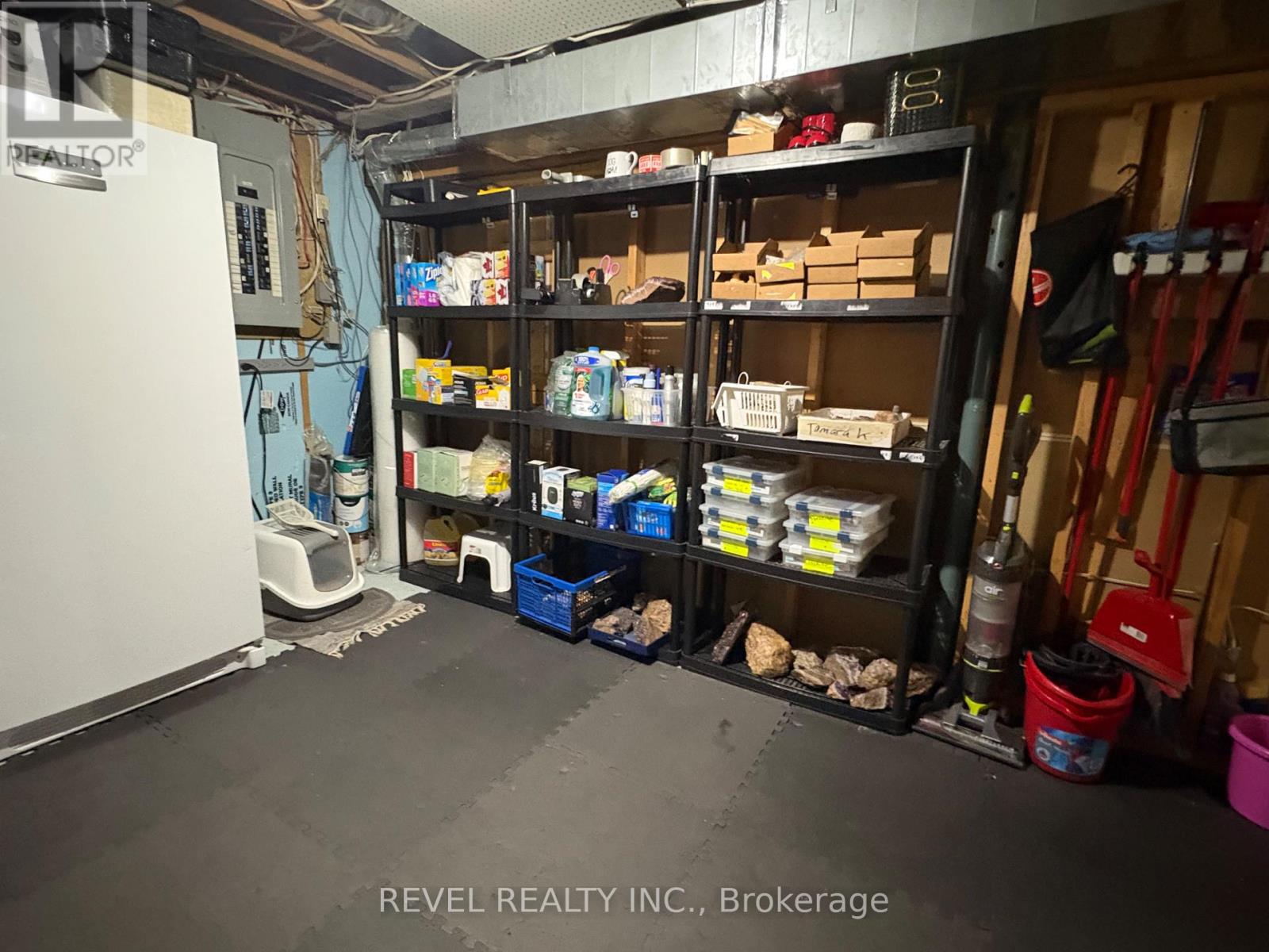 127 GENIER ROAD - 31